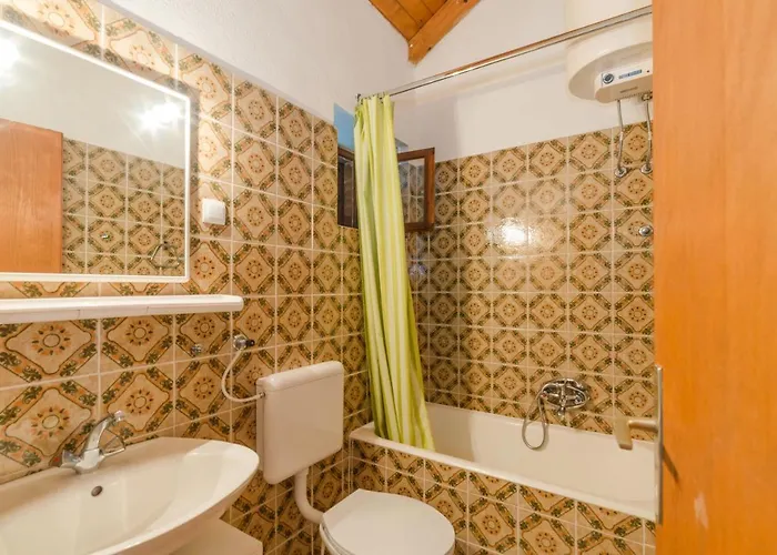 Apartman Bugenvilija *