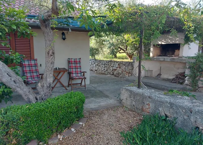 Bugenvilija Apartman *